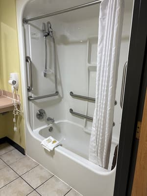 thumbnail: Bathroom