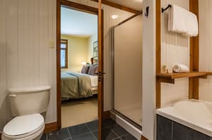 thumbnail: In-room dining