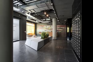 thumbnail: Interior entrance