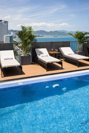 thumbnail: Pool