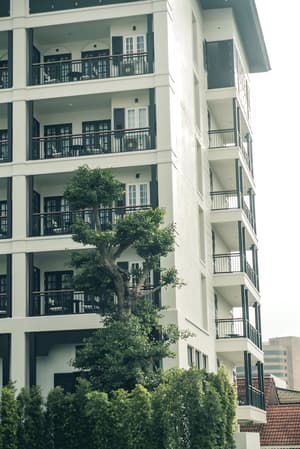 thumbnail: Property grounds