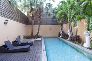thumbnail: Private pool
