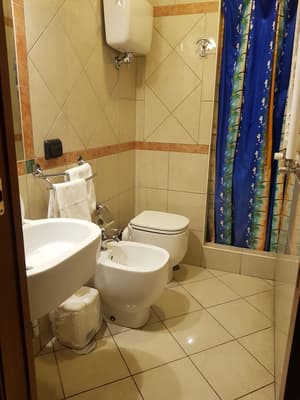 thumbnail: Bathroom