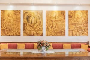 thumbnail: Interior detail