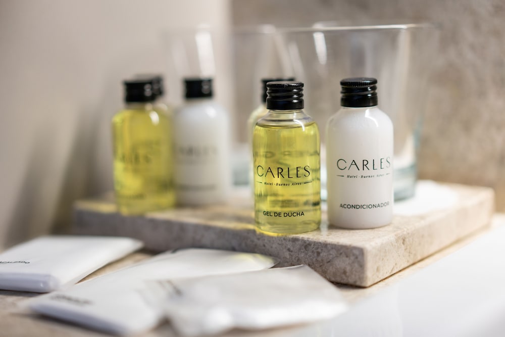 Bathroom amenities