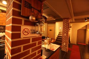 thumbnail: Interior entrance