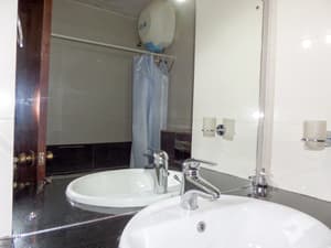 thumbnail: Bathroom sink