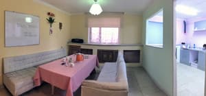 thumbnail: In-room dining