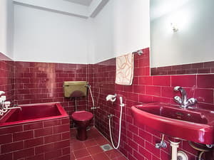 thumbnail: Bathroom