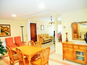 thumbnail: Interior detail