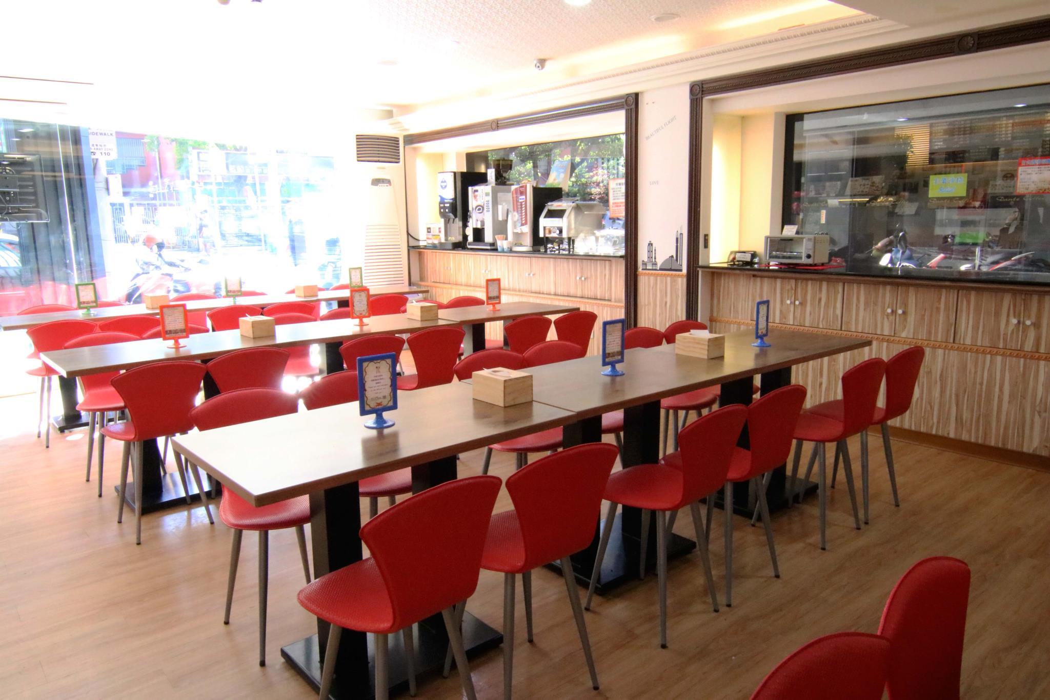 Restaurant-cafeteria