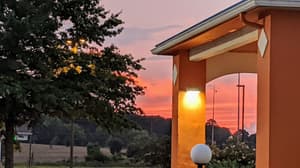 thumbnail: Exterior