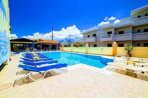 thumbnail: Outdoor pool