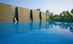 thumbnail: Outdoor pool