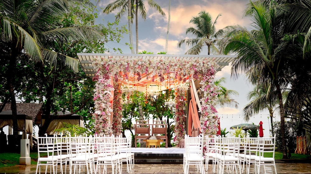 Indoor wedding