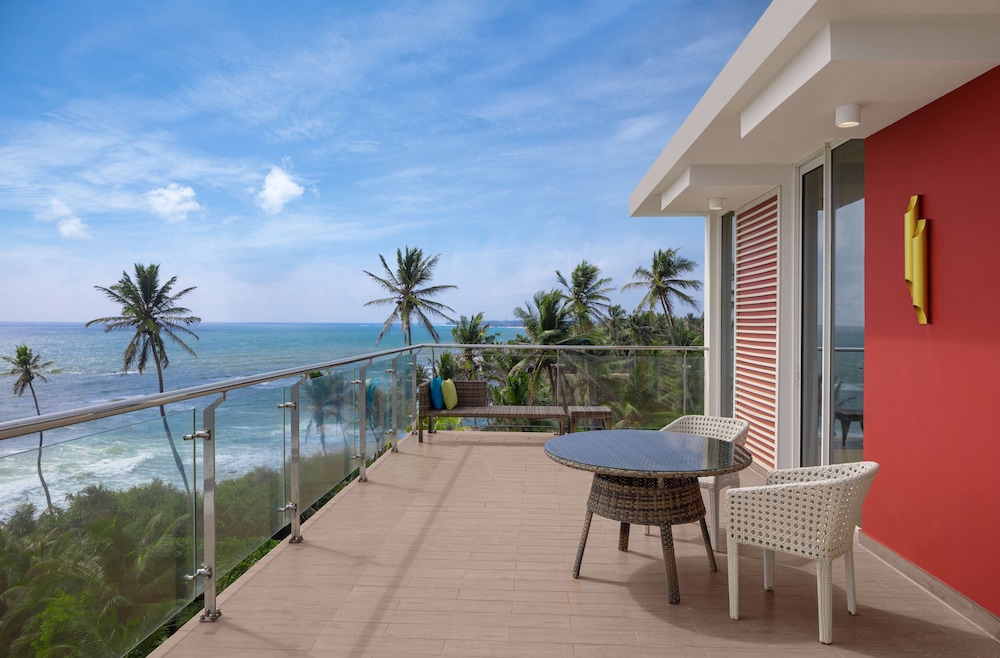 Beach/ocean view