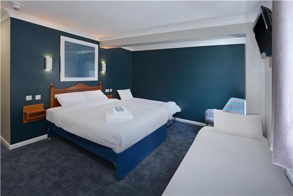Guest Room,On-Site