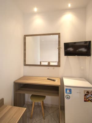 thumbnail: Room amenity