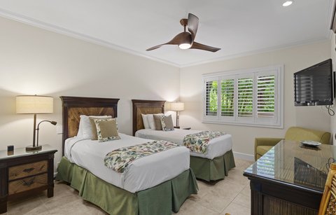 B106 Bedroom