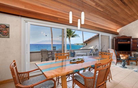 Makena Surf F305 Dining