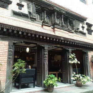thumbnail: Exterior detail