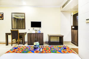 thumbnail: Room