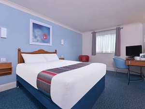 thumbnail: Guest Room,On-Site