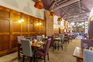 thumbnail: Restaurant
