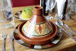 thumbnail: Family dining