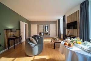 thumbnail: Living area