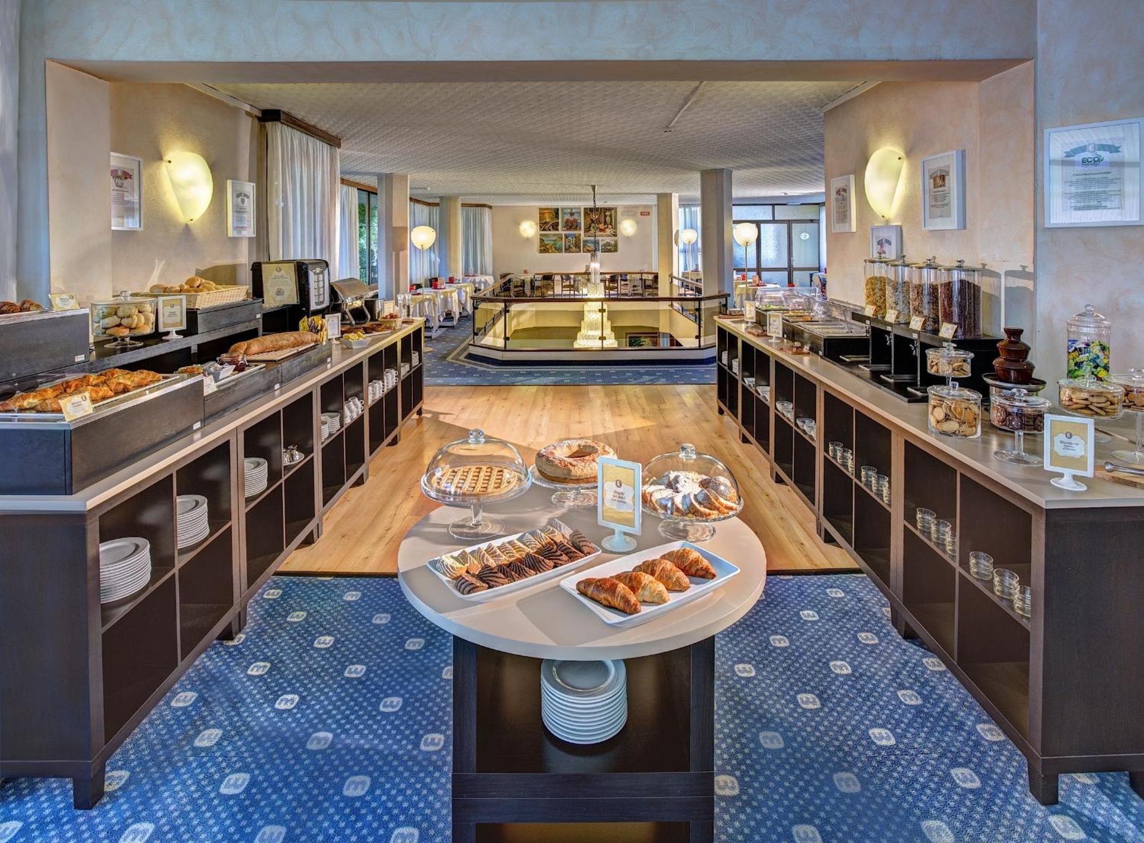 Restaurant-cafeteria