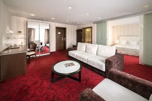 thumbnail: In-room dining