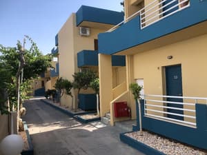 thumbnail: Front of property