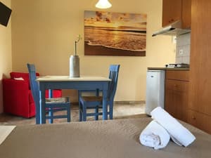 thumbnail: Private kitchenette