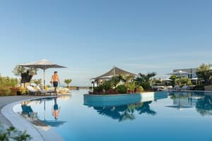 thumbnail: Outdoor pool