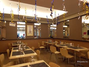 thumbnail: Restaurant