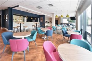 thumbnail: On-Site,Bar/Lounge