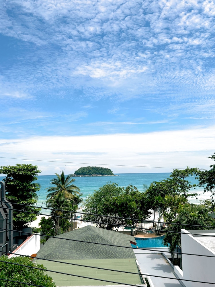 Beach/ocean view