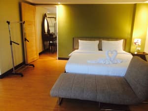 thumbnail: Room