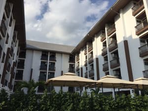 thumbnail: Exterior