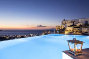 thumbnail: Infinity pool