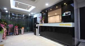 thumbnail: Jetted tub