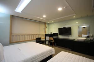 thumbnail: Room