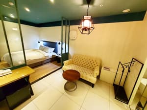 thumbnail: Room