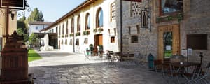 thumbnail: Courtyard