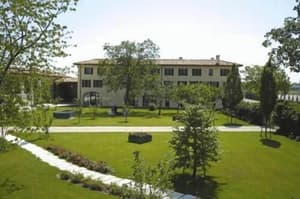 thumbnail: Property grounds
