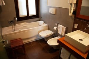 thumbnail: Bathroom