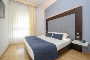 thumbnail: Room amenity