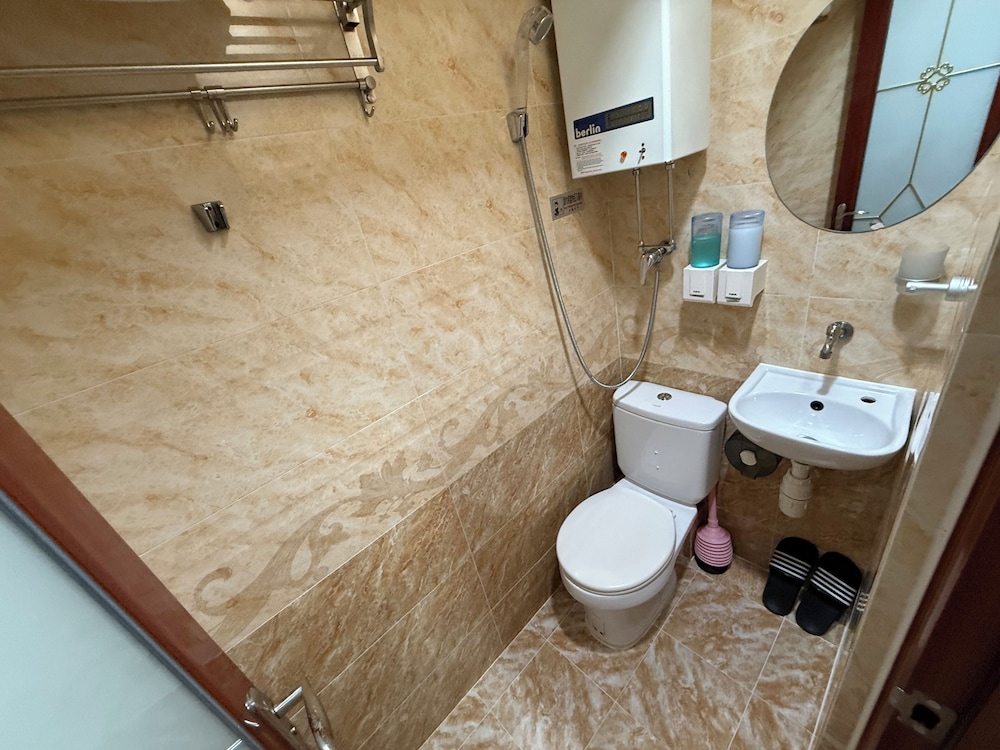 Bathroom shower