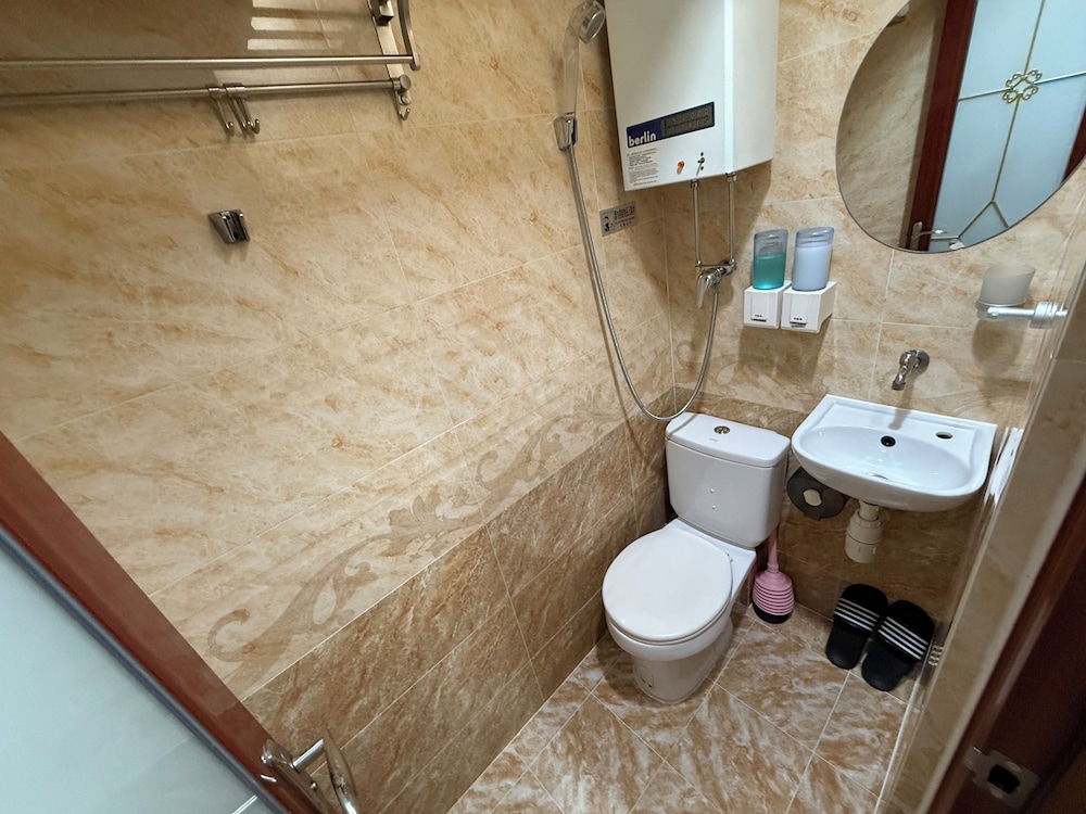 Bathroom amenities